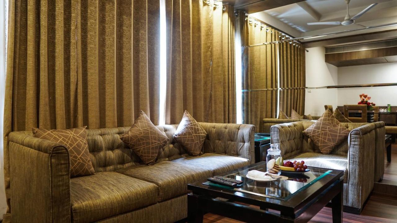 Hotel Centre Point Nagpur Exterior photo